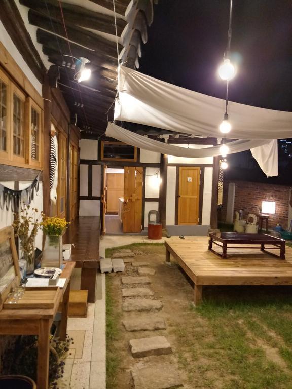 Hundred Years Hanok Mokpo Exterior photo